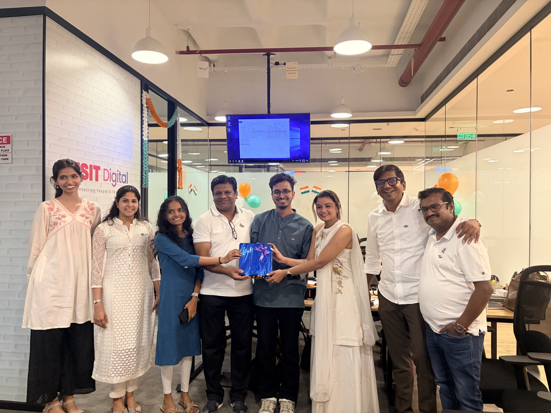 Prize handover during the celebration